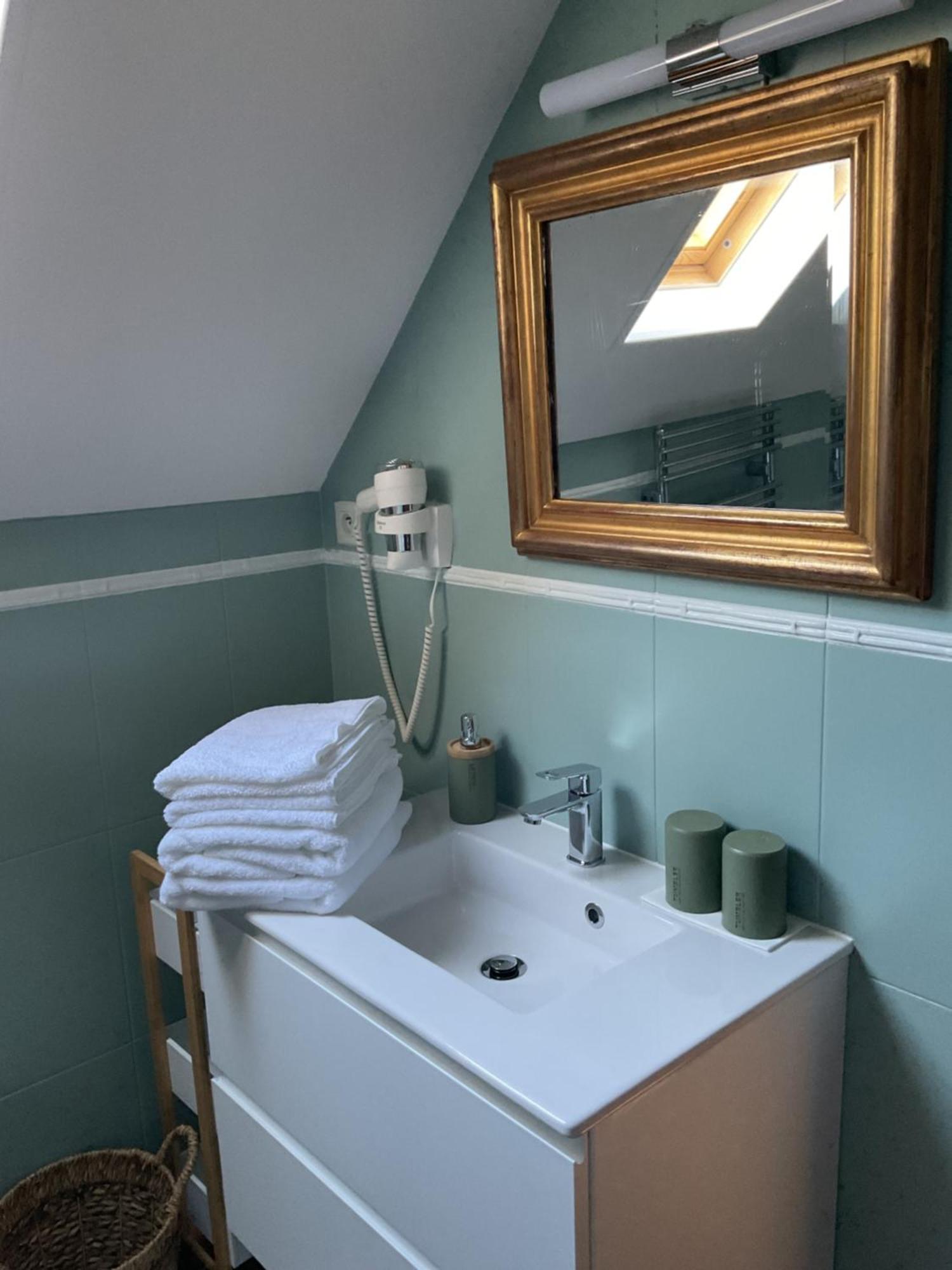Bed and Breakfast Manoir De La Croix-Sonnet Трувиль-сюр-Мер Экстерьер фото